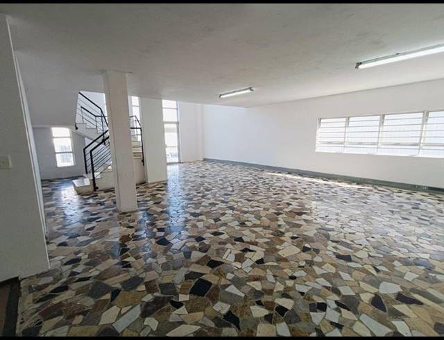 BUSINESS PROPERTY TO RENT IN HALFWAY HOUSE